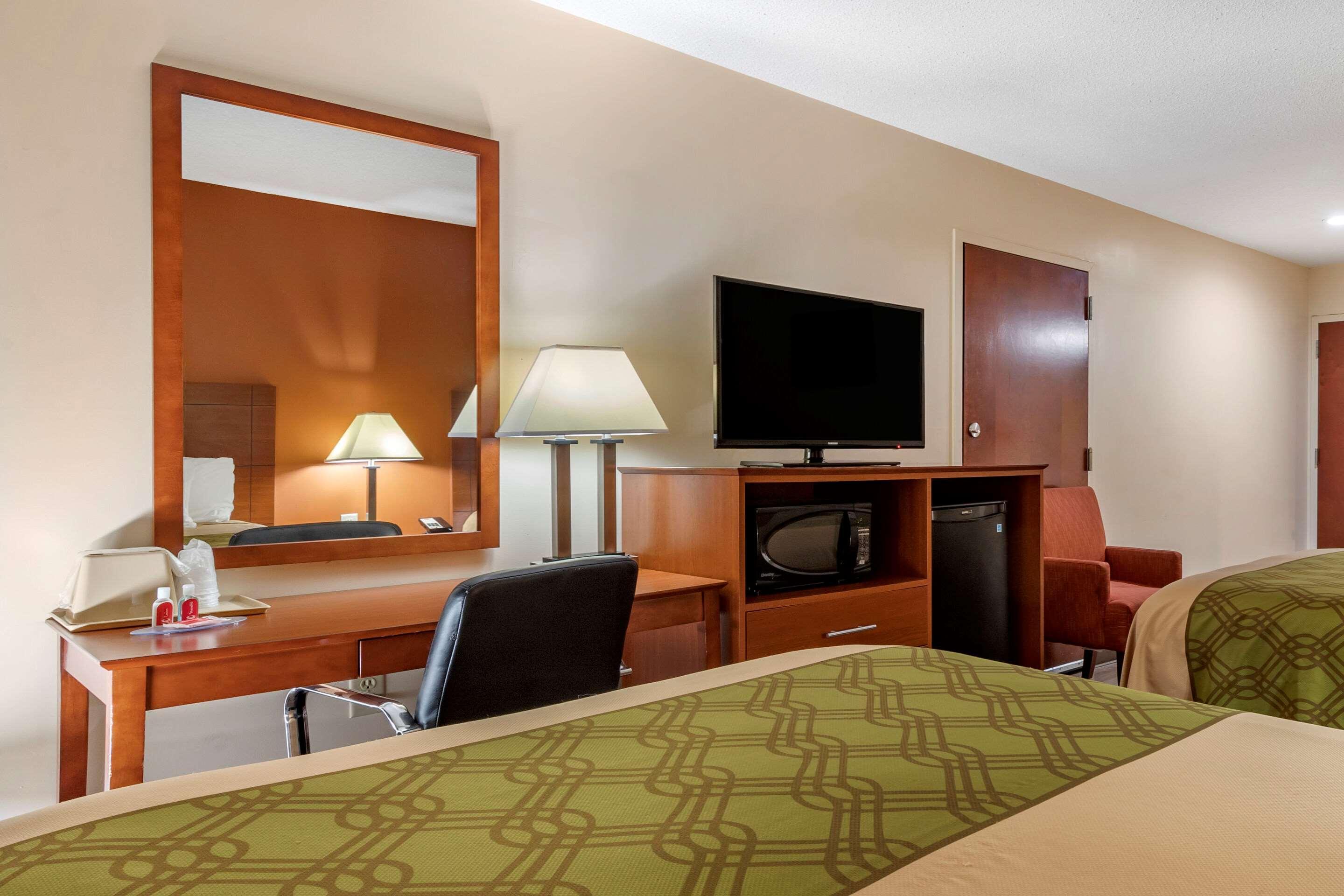 Econo Lodge St. Stephen Eksteriør billede