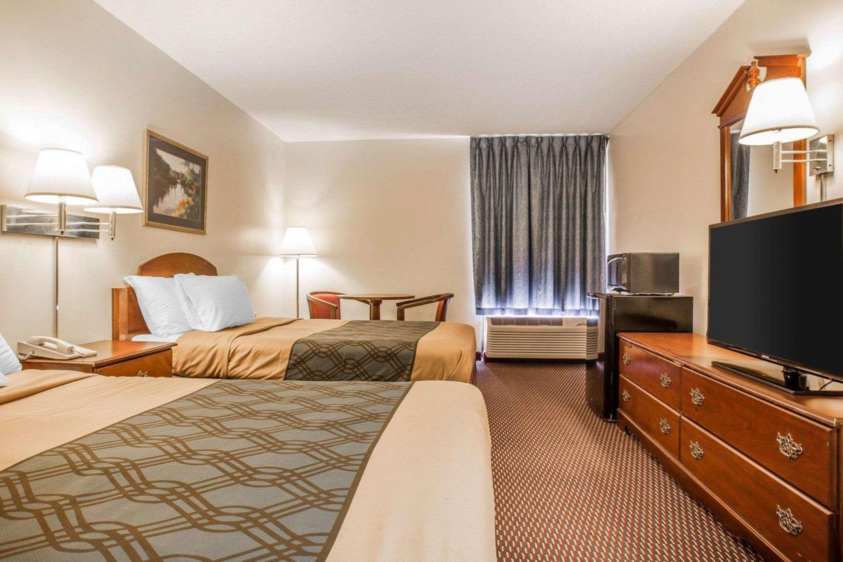 Econo Lodge St. Stephen Eksteriør billede