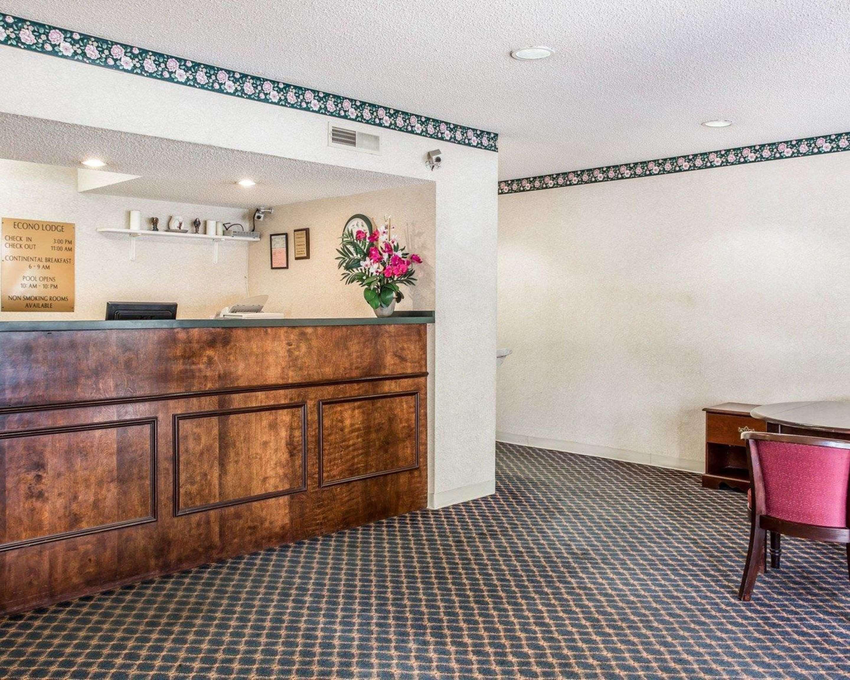 Econo Lodge St. Stephen Eksteriør billede