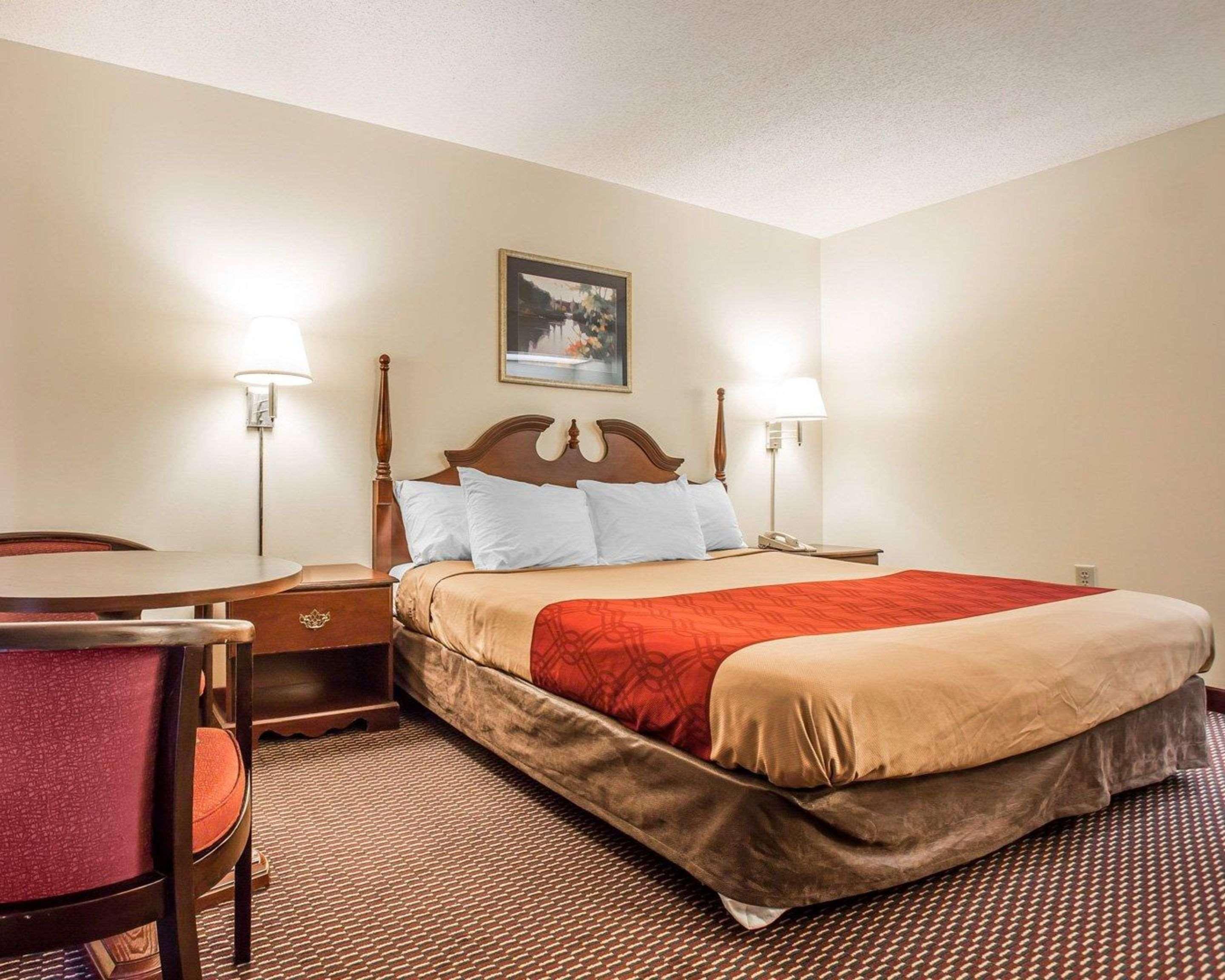 Econo Lodge St. Stephen Eksteriør billede
